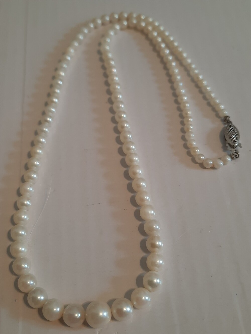 10k Gold And Pearls Neclase